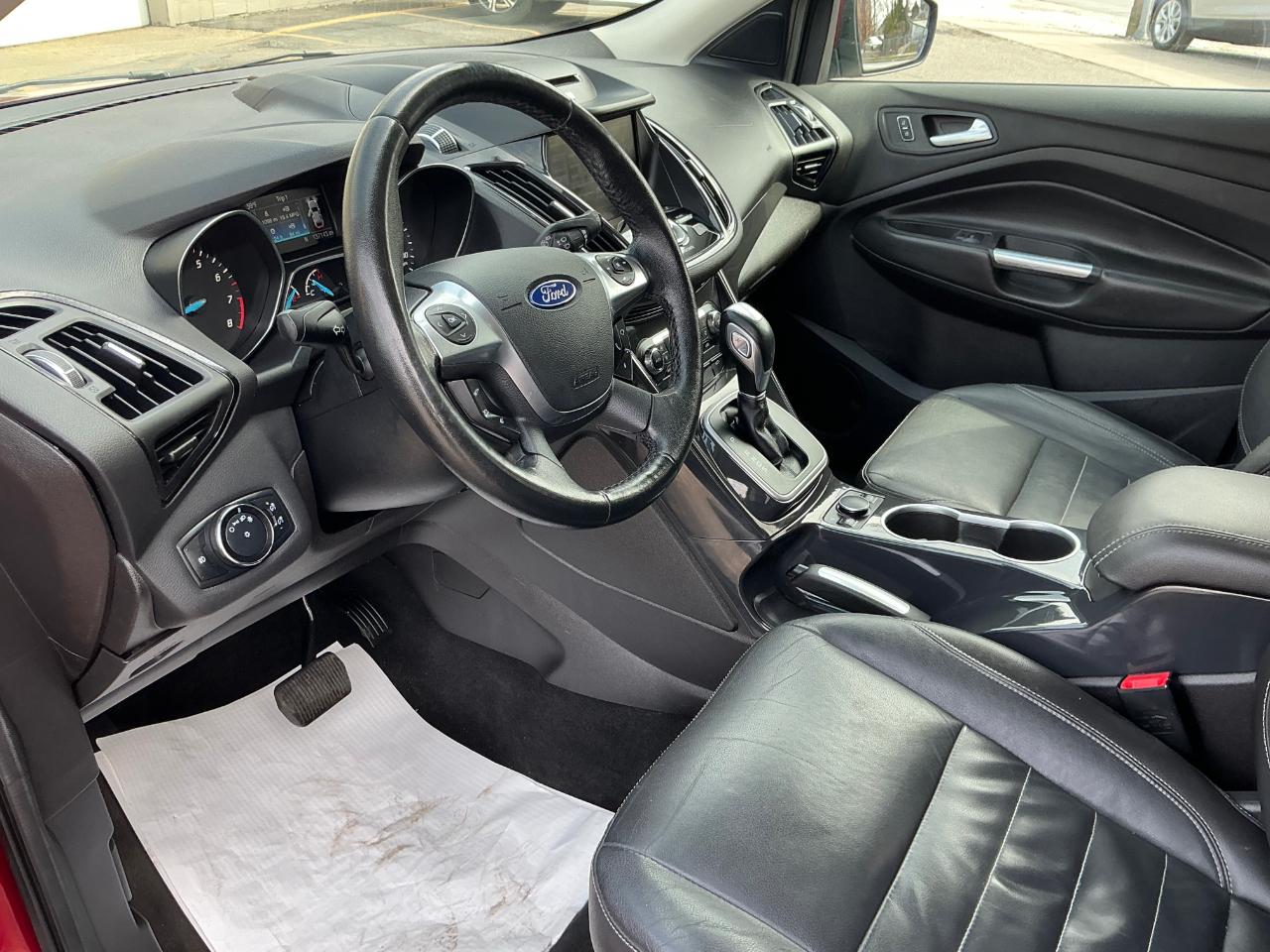 Ford Escape Titanium FWD 2014