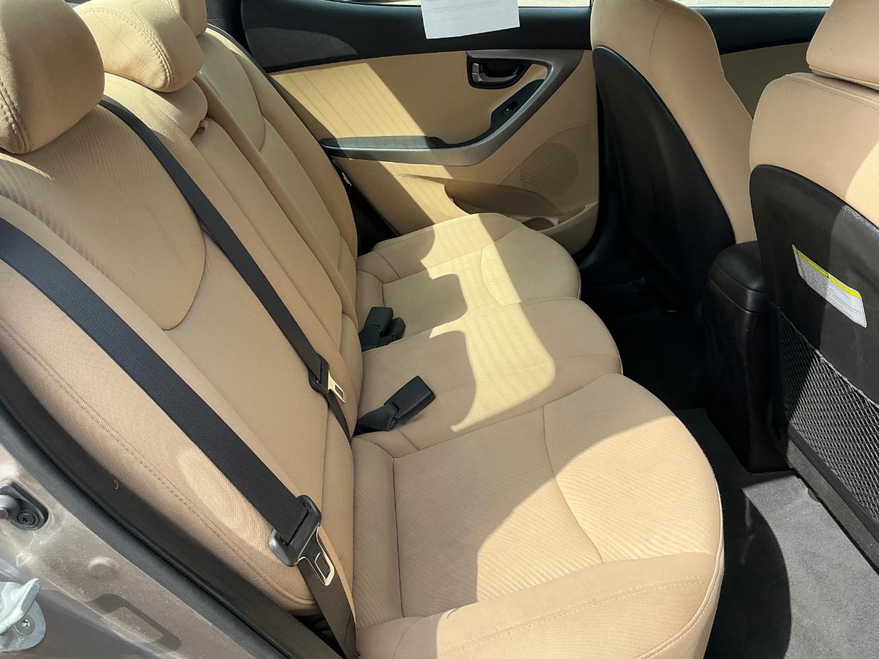 Hyundai Elantra Limited 2013