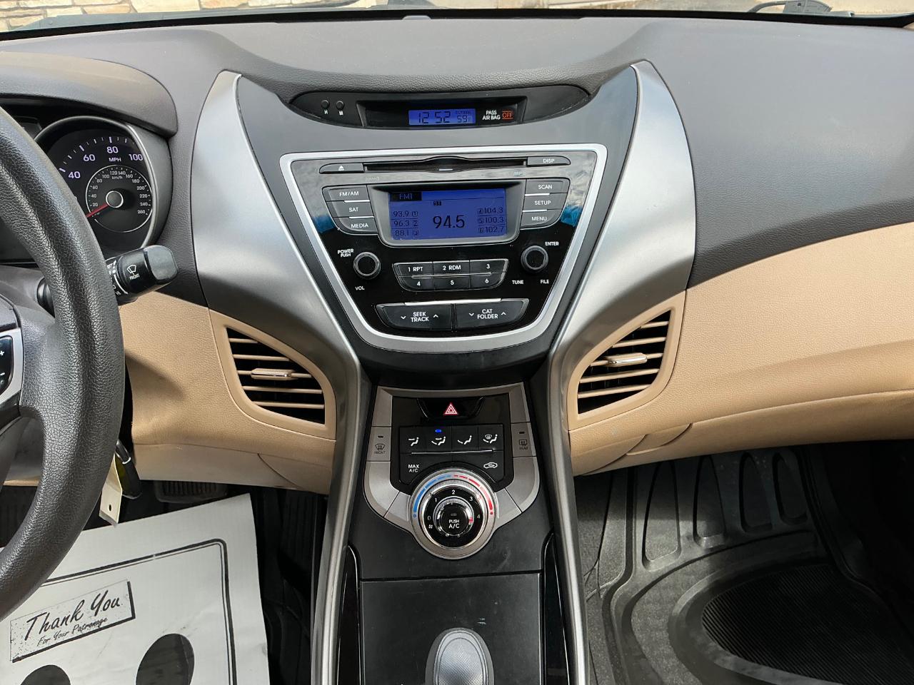 Hyundai Elantra Limited 2013