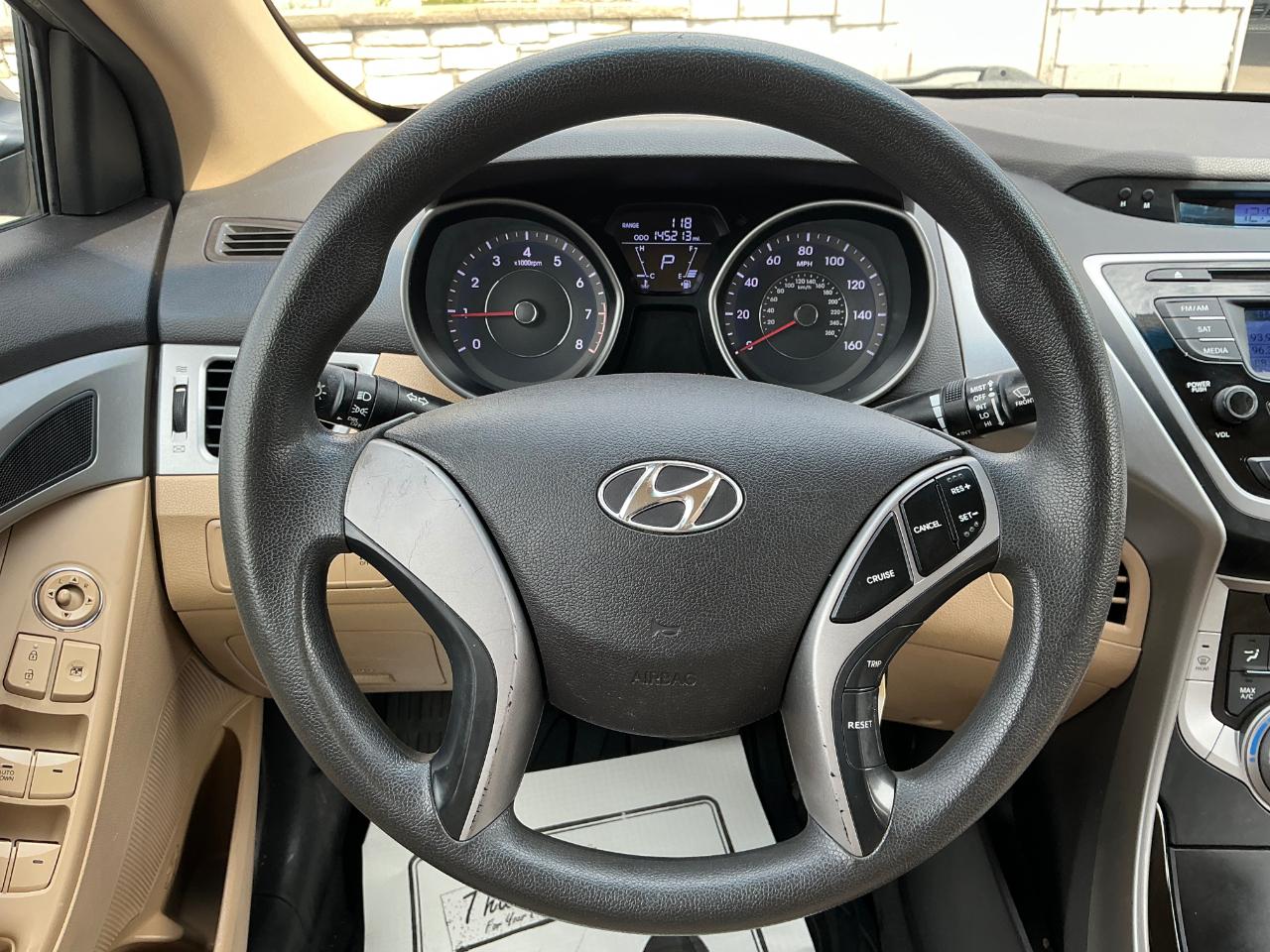 Hyundai Elantra Limited 2013