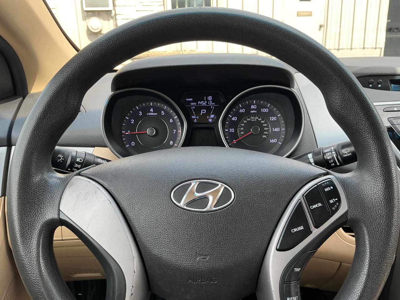 Hyundai Elantra Limited 2013