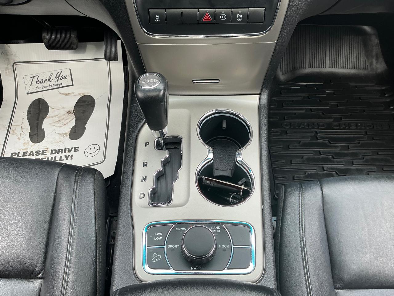 Jeep Grand Cherokee Laredo 4WD 2012