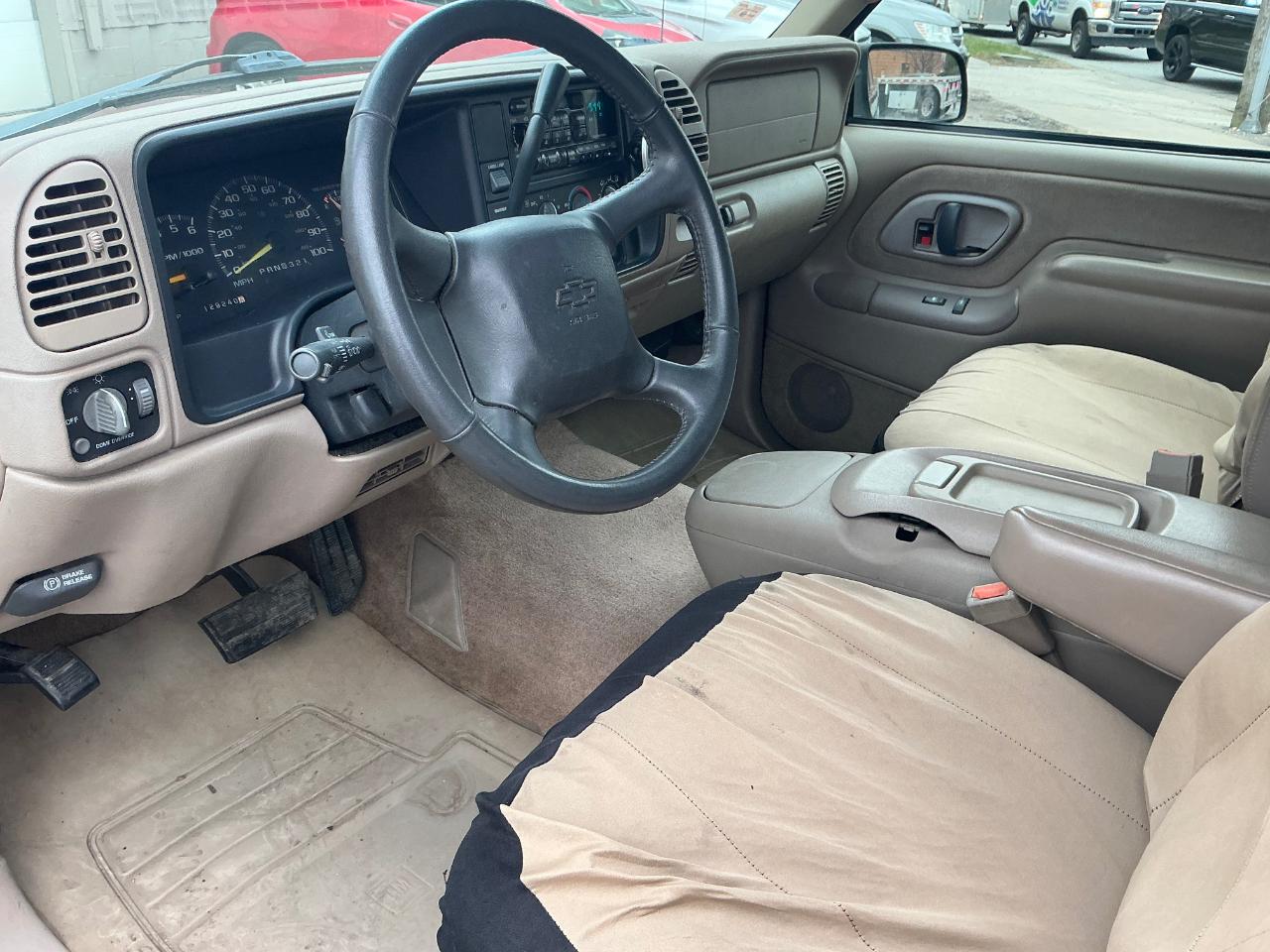 Chevrolet C/K 1500 Ext. Cab 6.5-ft. Bed 2WD 1998