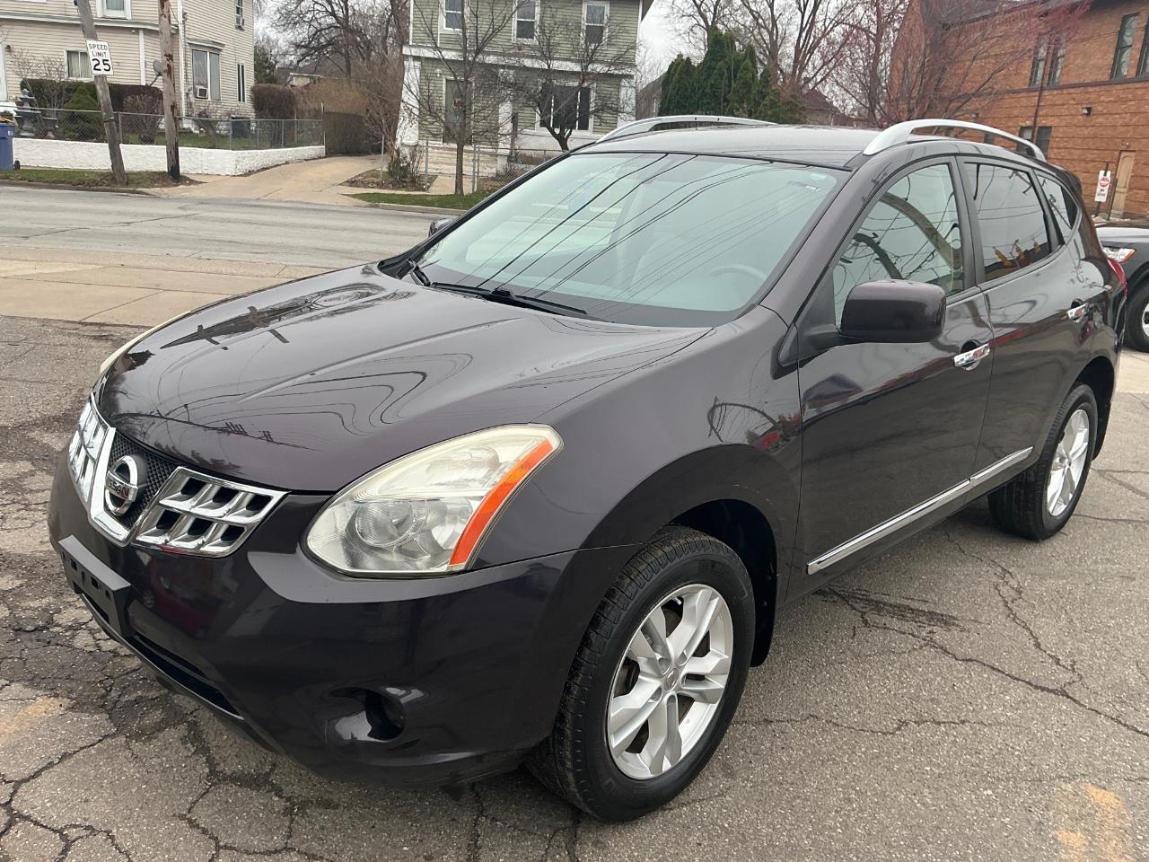 Nissan Rogue S AWD 2012