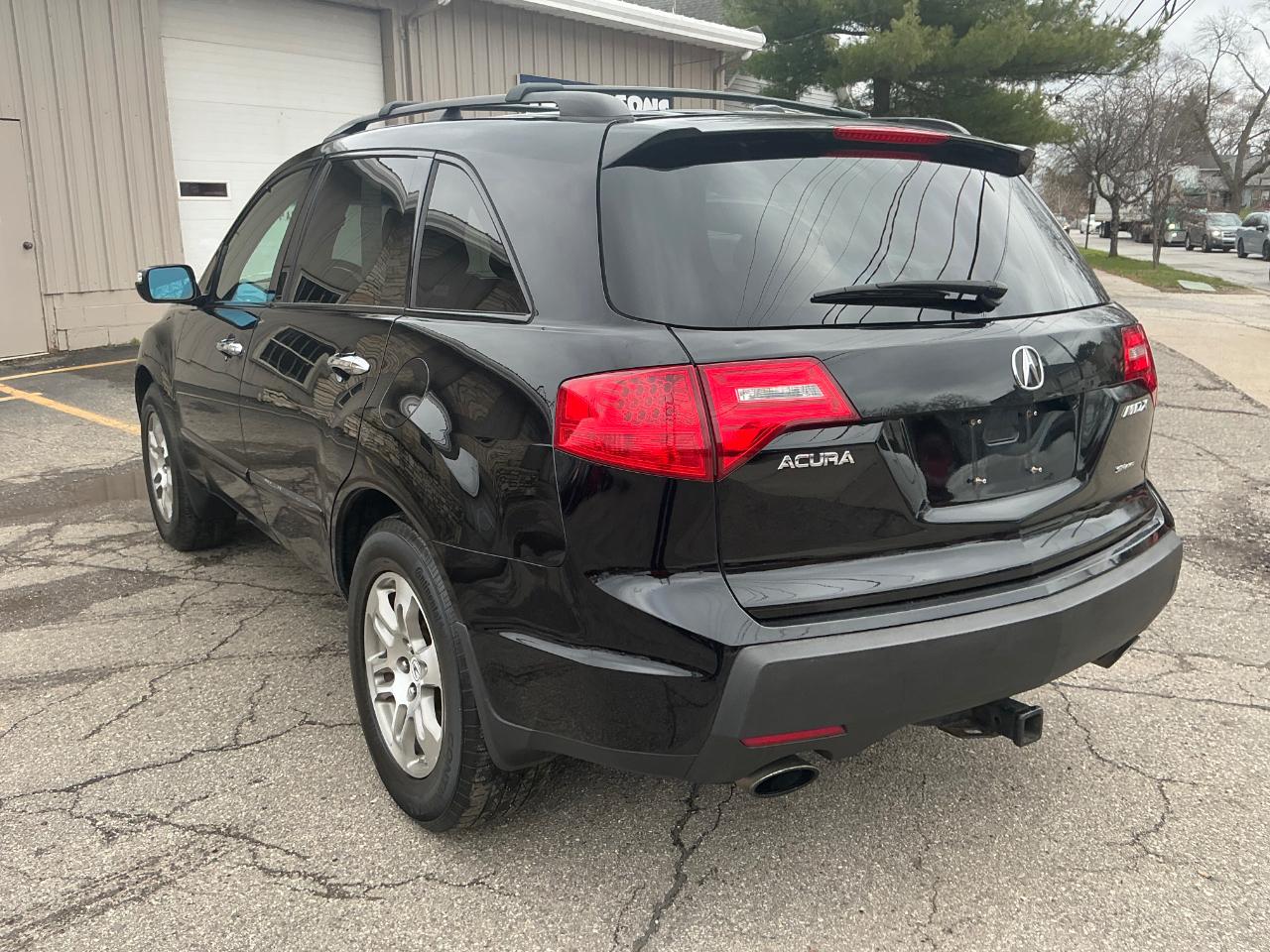 Acura MDX Tech Package with Rear DVD System 2007