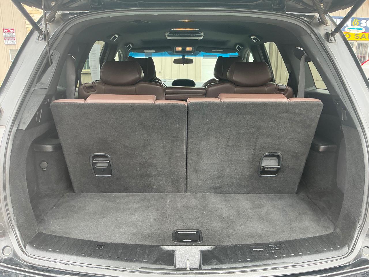 Acura MDX Tech Package with Rear DVD System 2007