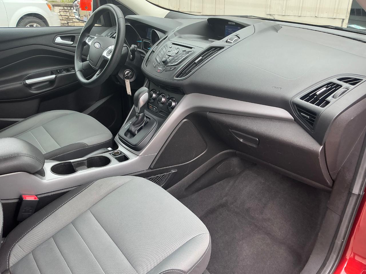 Ford Escape SE FWD 2015