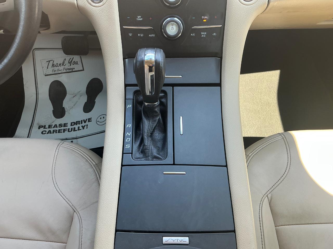 Ford Taurus SEL FWD 2015