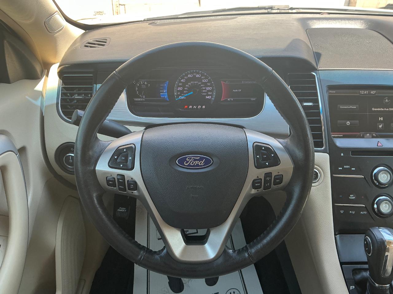 Ford Taurus SEL FWD 2015