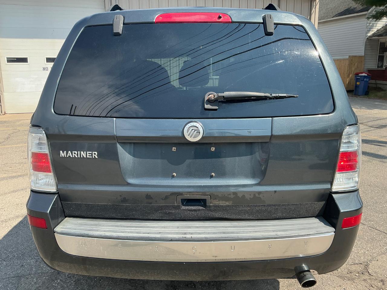 Mercury Mariner I4 2WD 2010