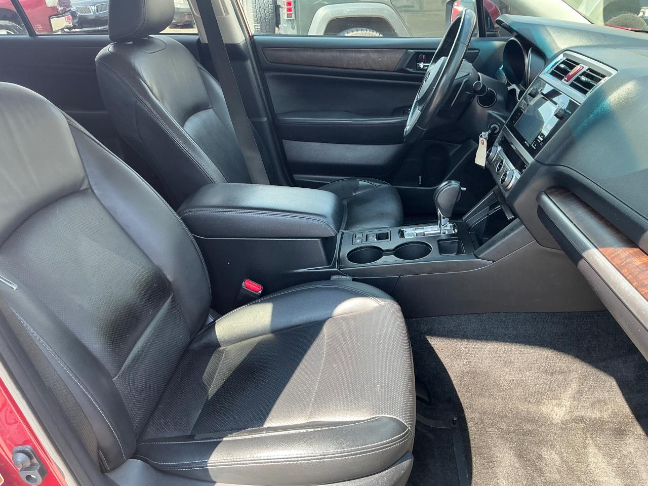 Subaru Outback 2.5i Limited 2015