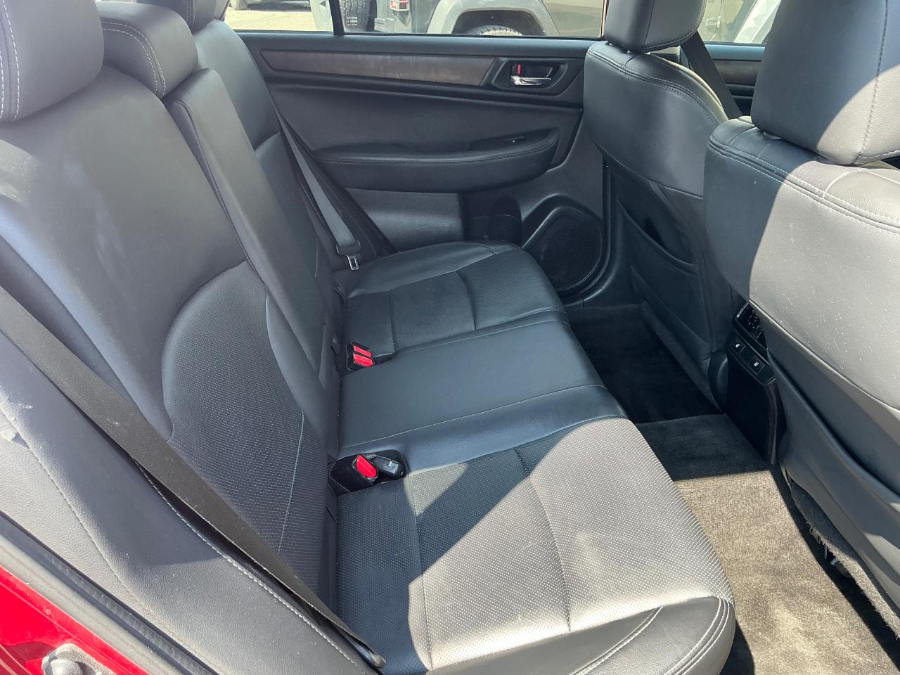 Subaru Outback 2.5i Limited 2015