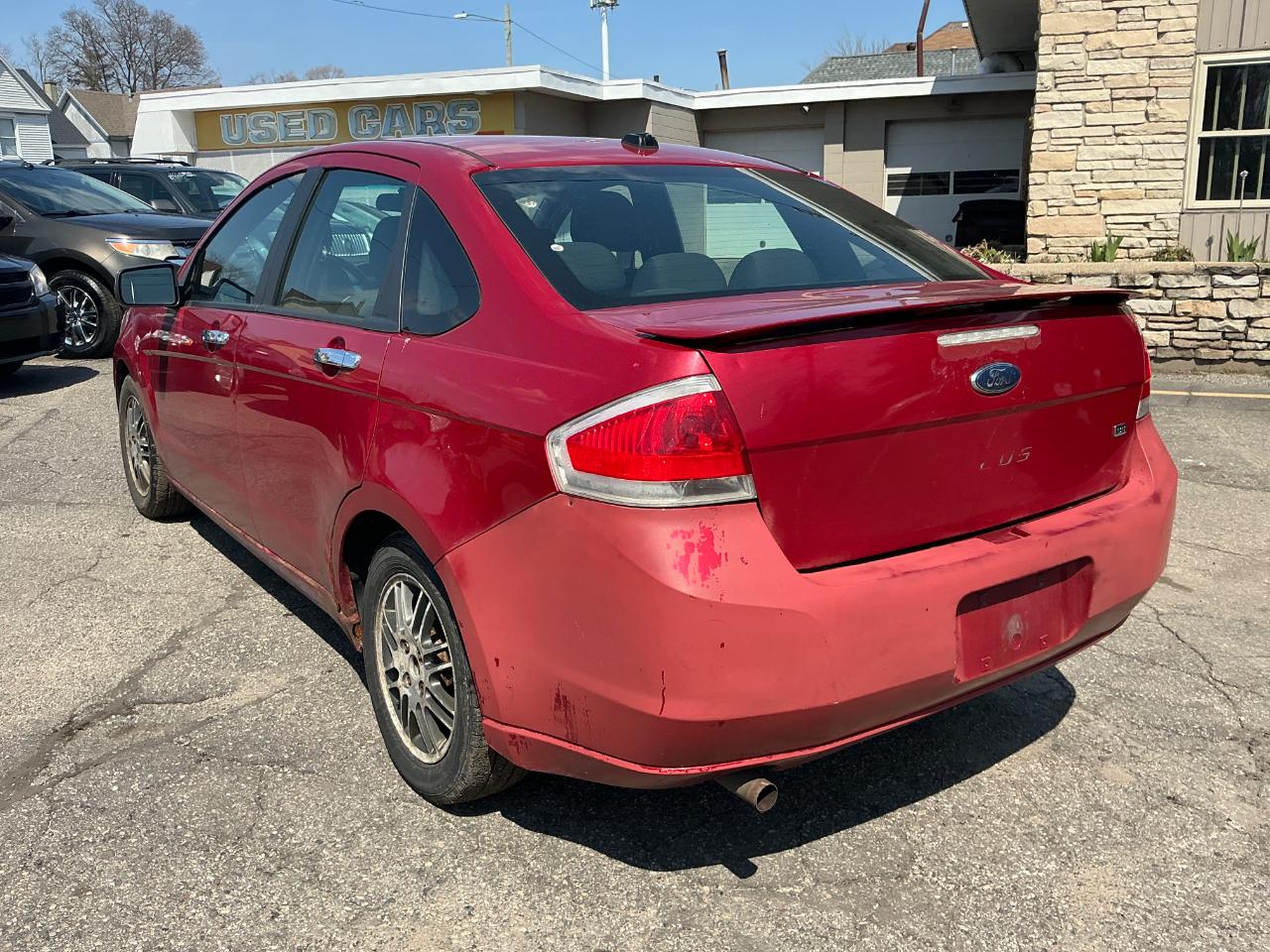 Ford Focus SE Sedan 2010