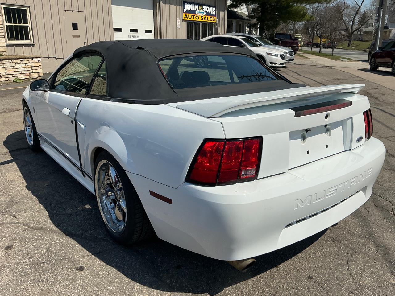 Ford Mustang Convertible 2000