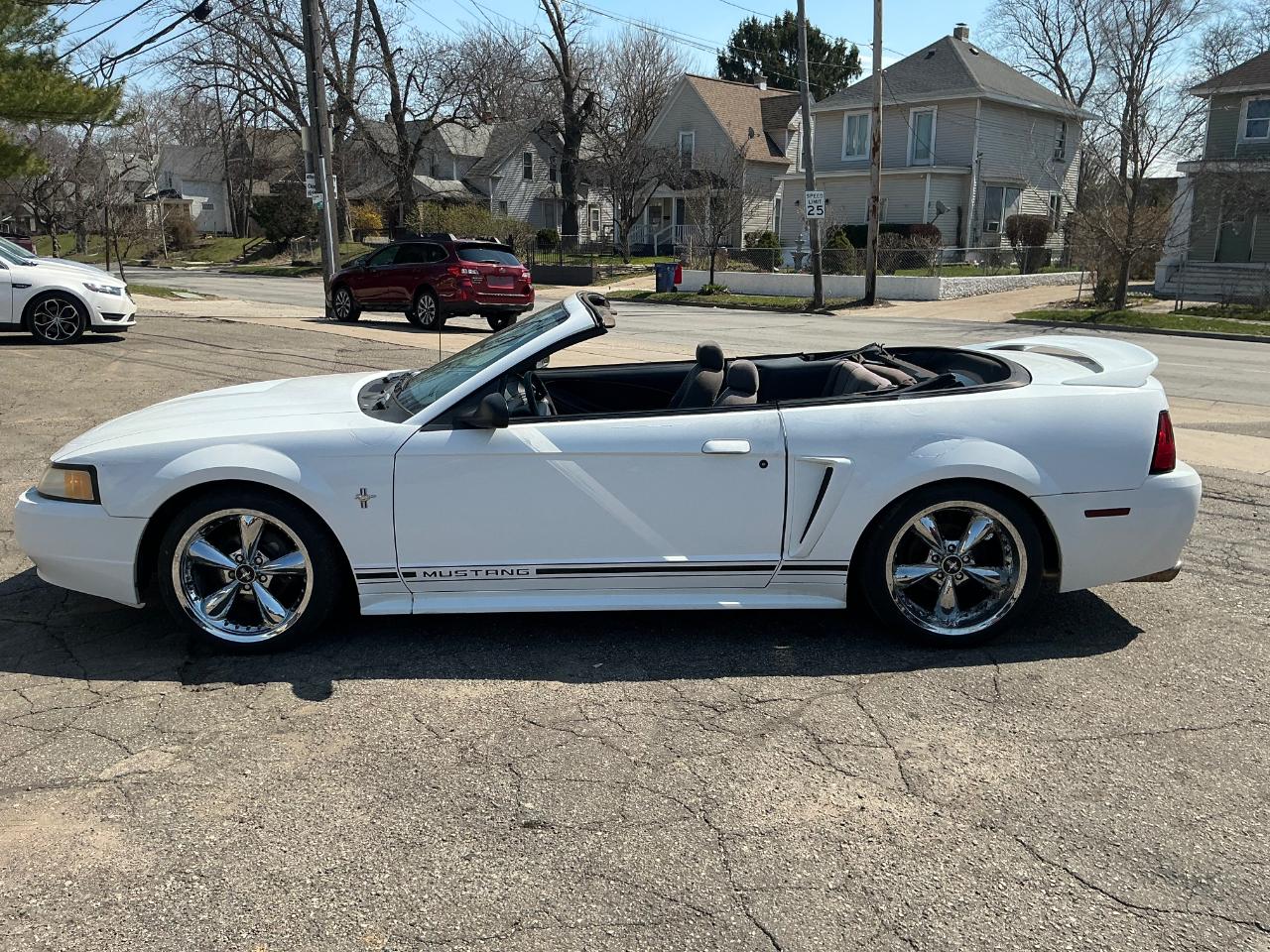 Ford Mustang Convertible 2000