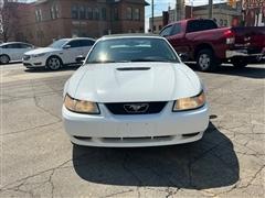 2000 Ford Mustang 
