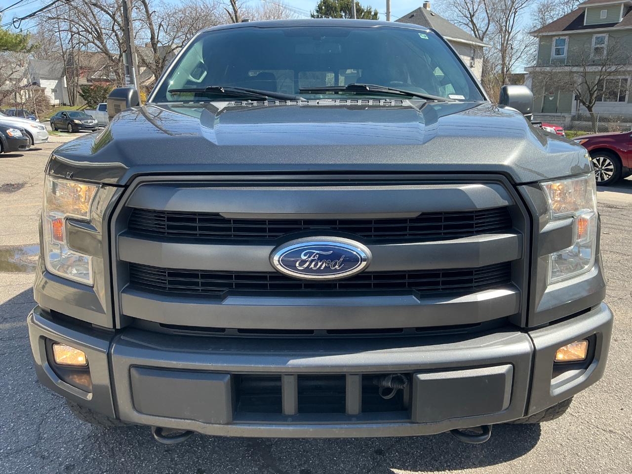 Ford F-150 XL SuperCrew 5.5-ft. Bed 4WD 2015