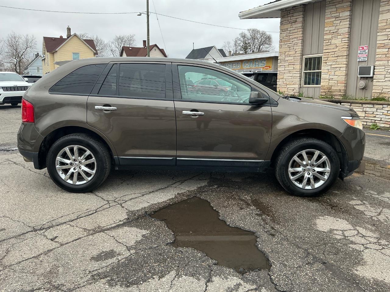 Ford Edge SEL FWD 2011