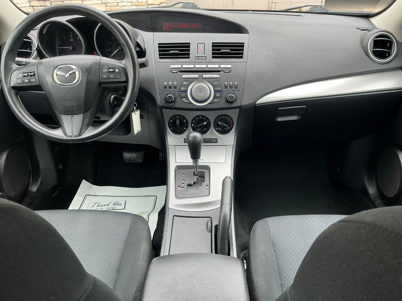 Mazda MAZDA3 i Touring 4-door 2010
