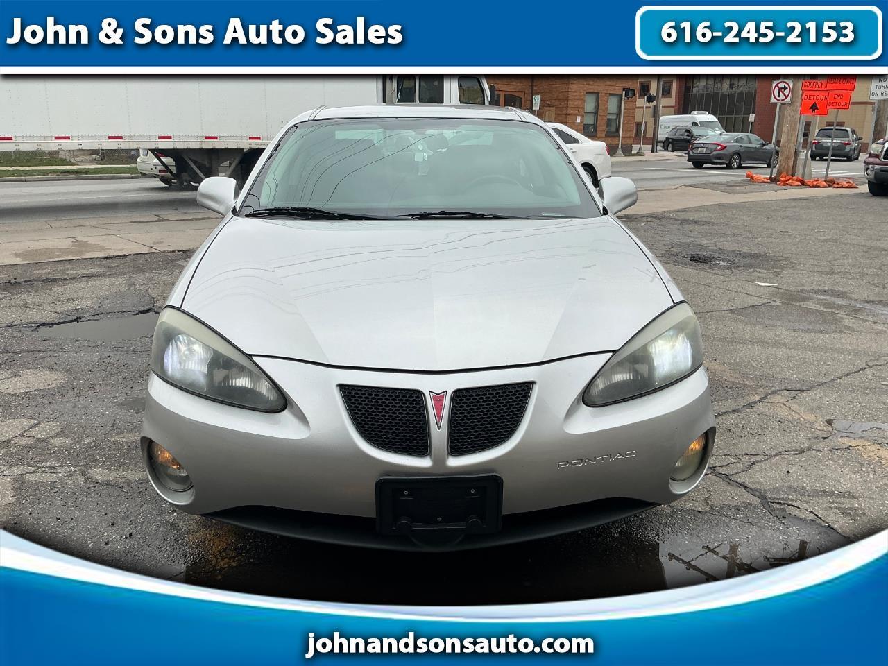 Pontiac Grand Prix Base 2006
