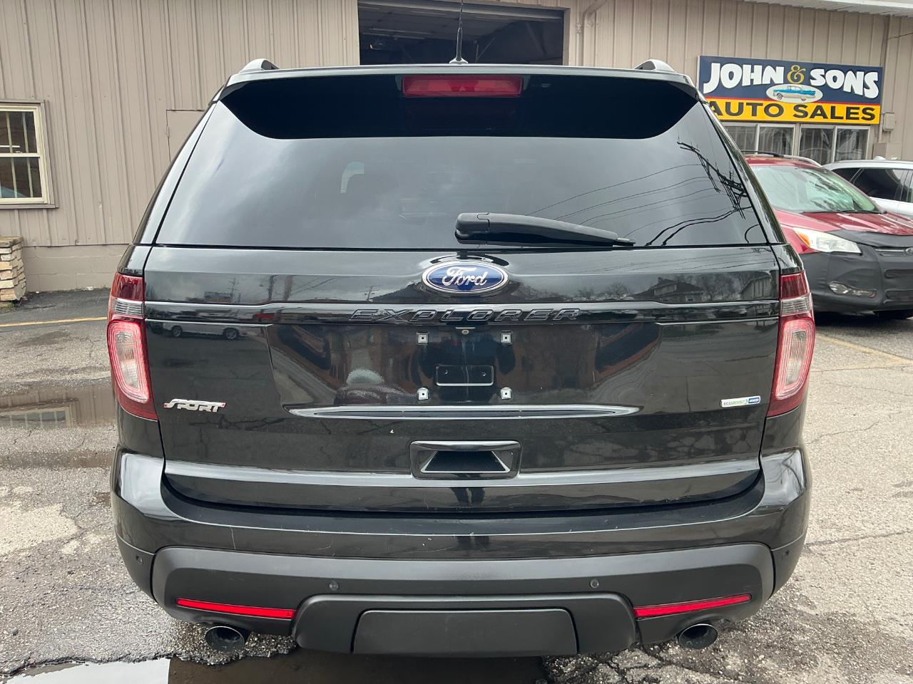 Ford Explorer Sport 4WD 2014