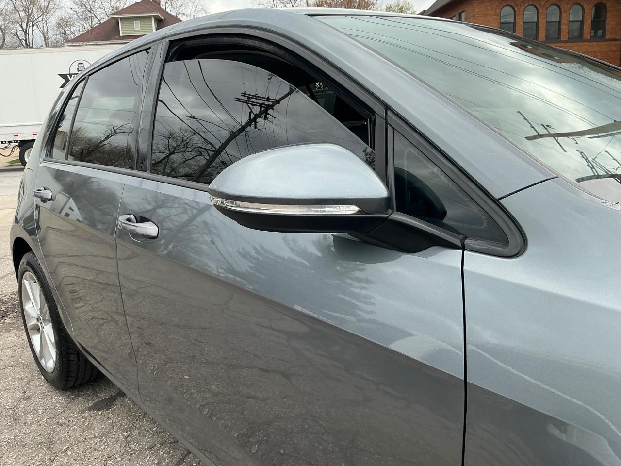 Volkswagen Golf TSI S 6A 2015