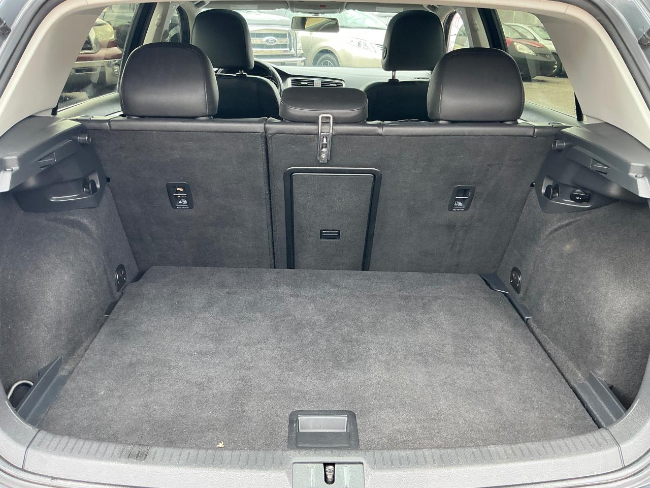 Volkswagen Golf TSI S 6A 2015