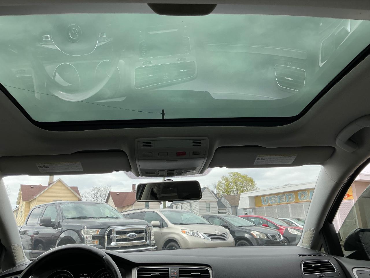 Volkswagen Golf TSI S 6A 2015