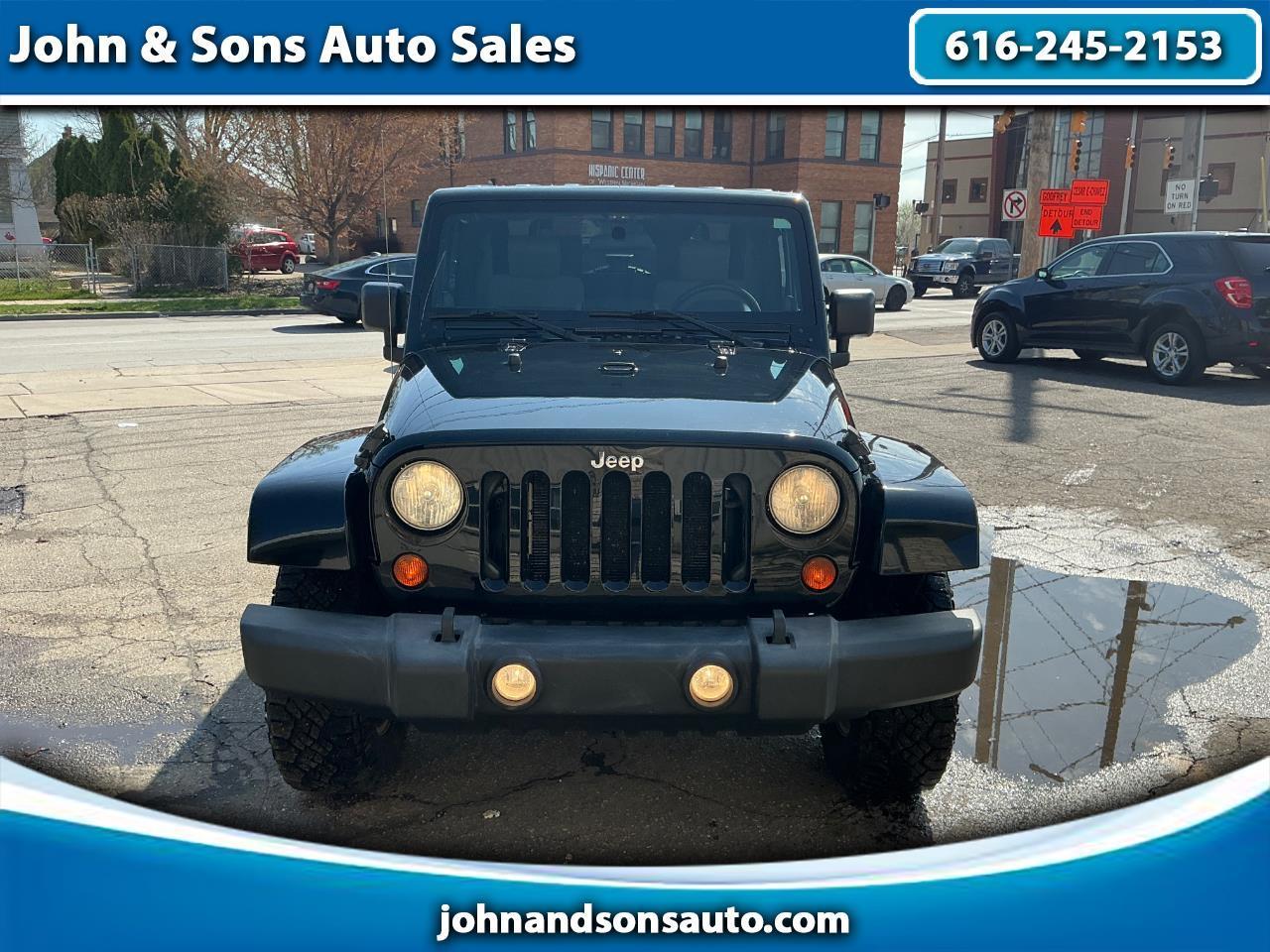 Jeep Wrangler Sahara 4WD 2010