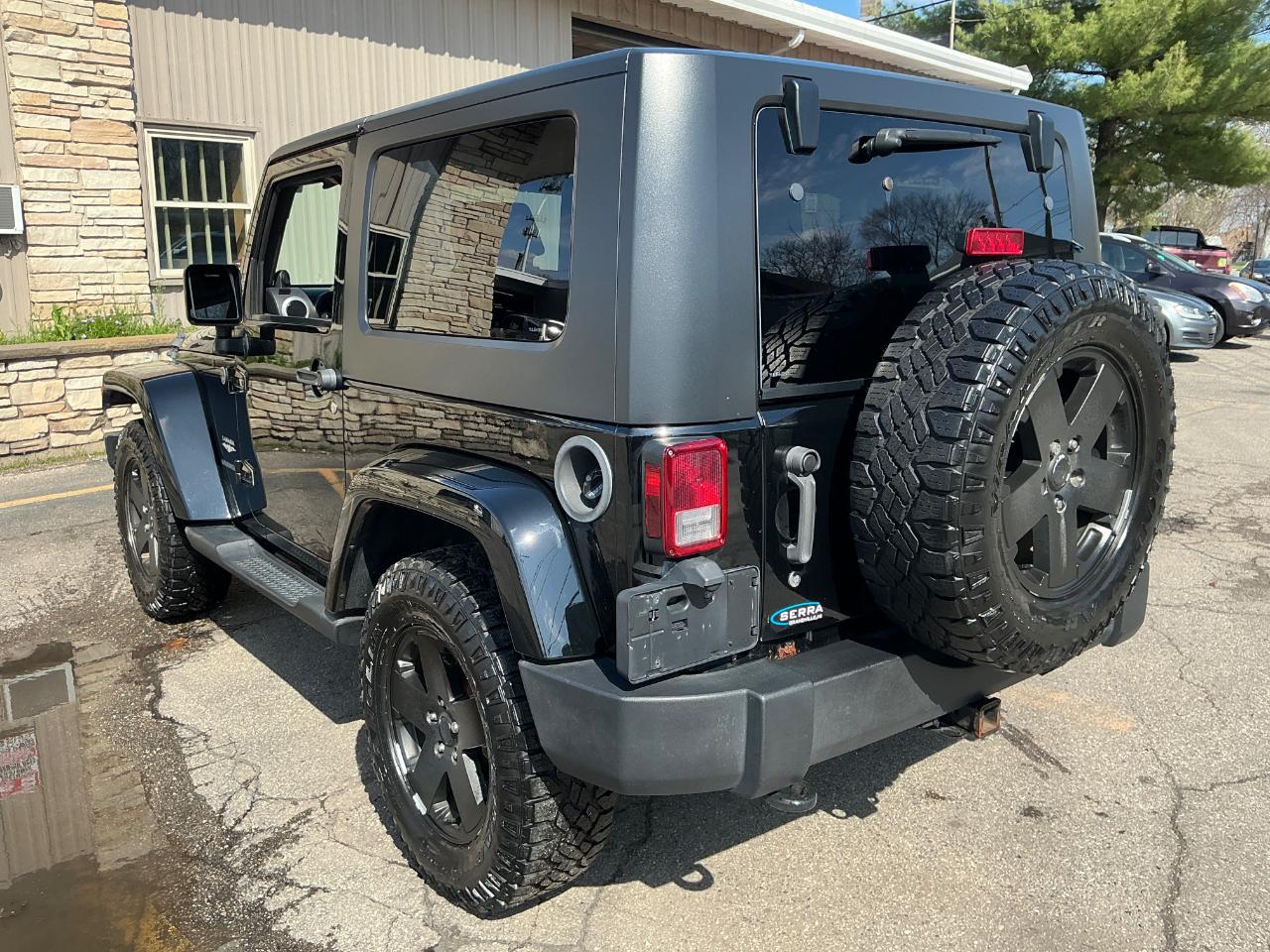 Jeep Wrangler Sahara 4WD 2010