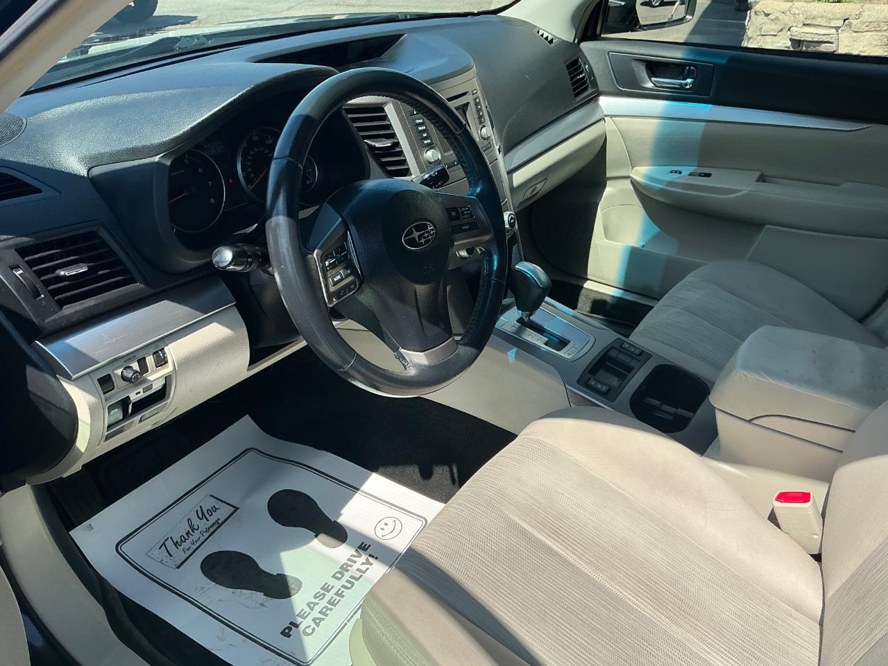 Subaru Outback 2.5i Premium 2014