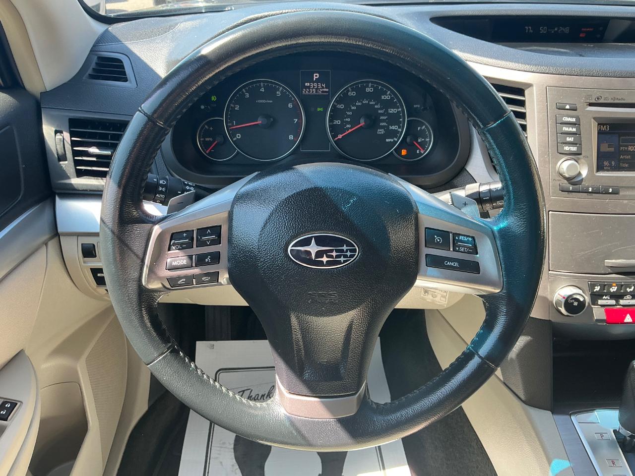 Subaru Outback 2.5i Premium 2014