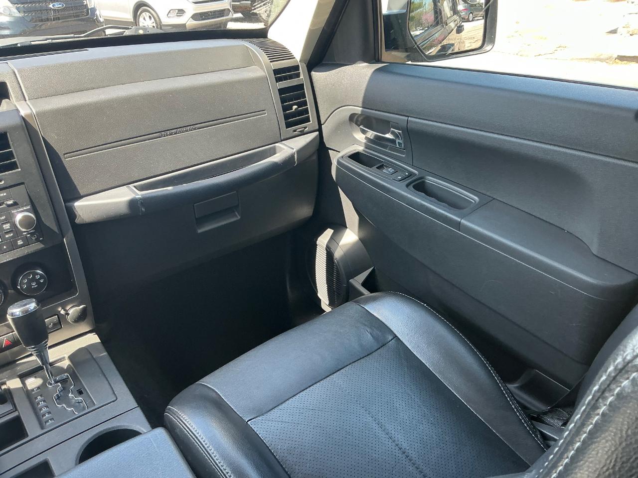 Jeep Liberty Sport 4WD 2012