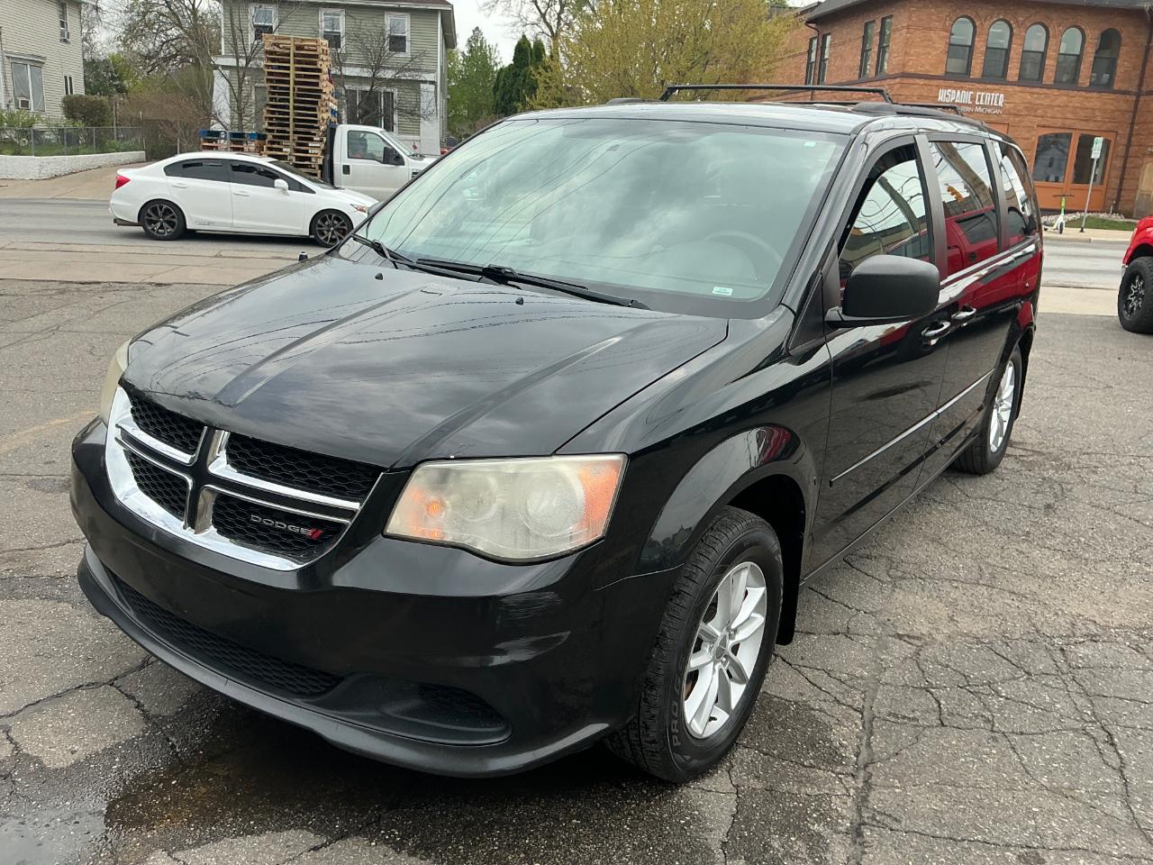 Dodge Grand Caravan SE 2013