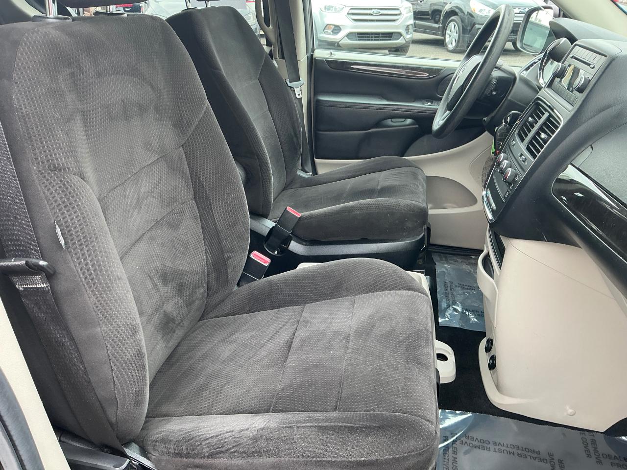 Dodge Grand Caravan SE 2013