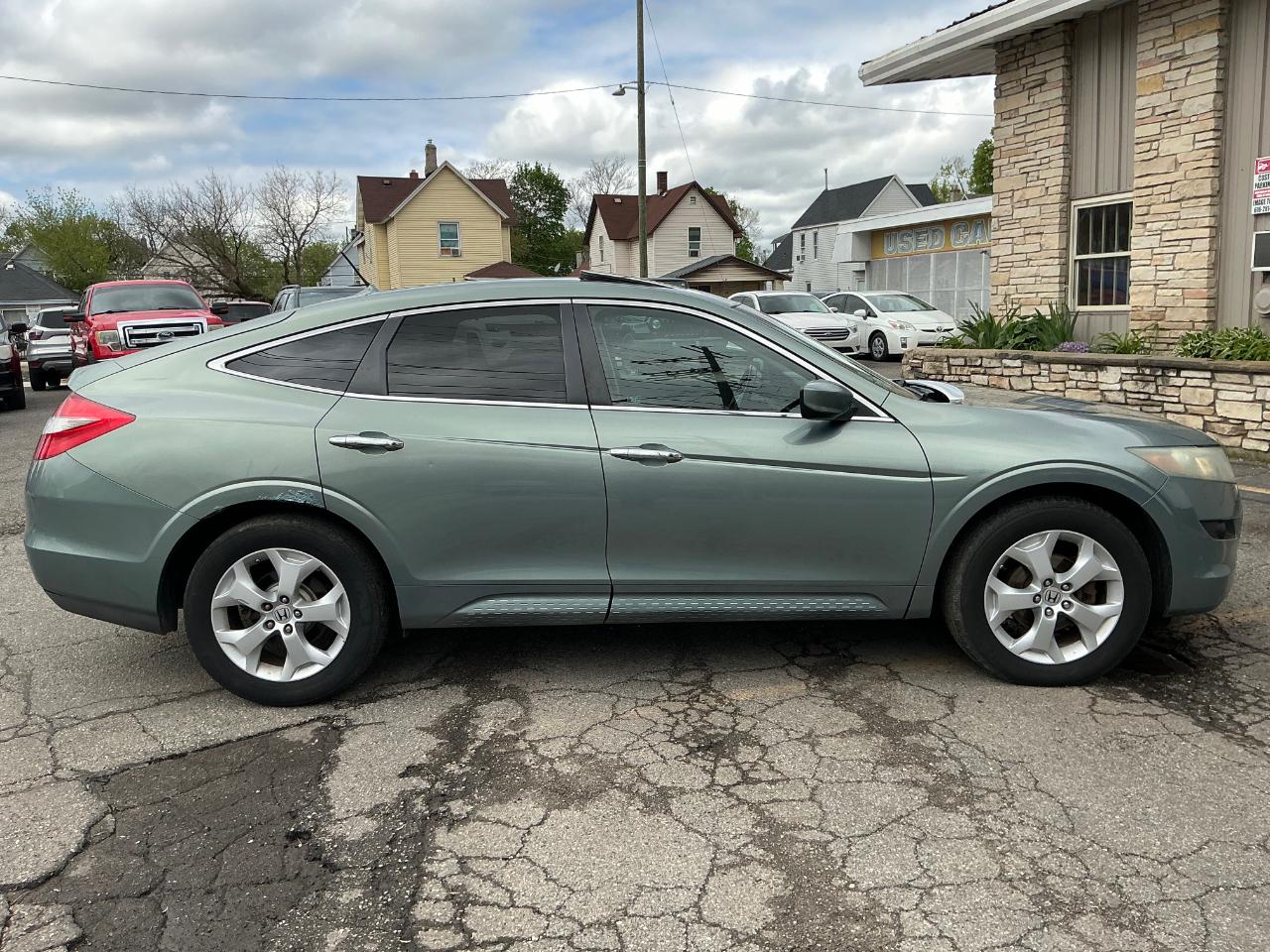 Honda Accord Crosstour EX-L 2WD 5-Spd AT 2010