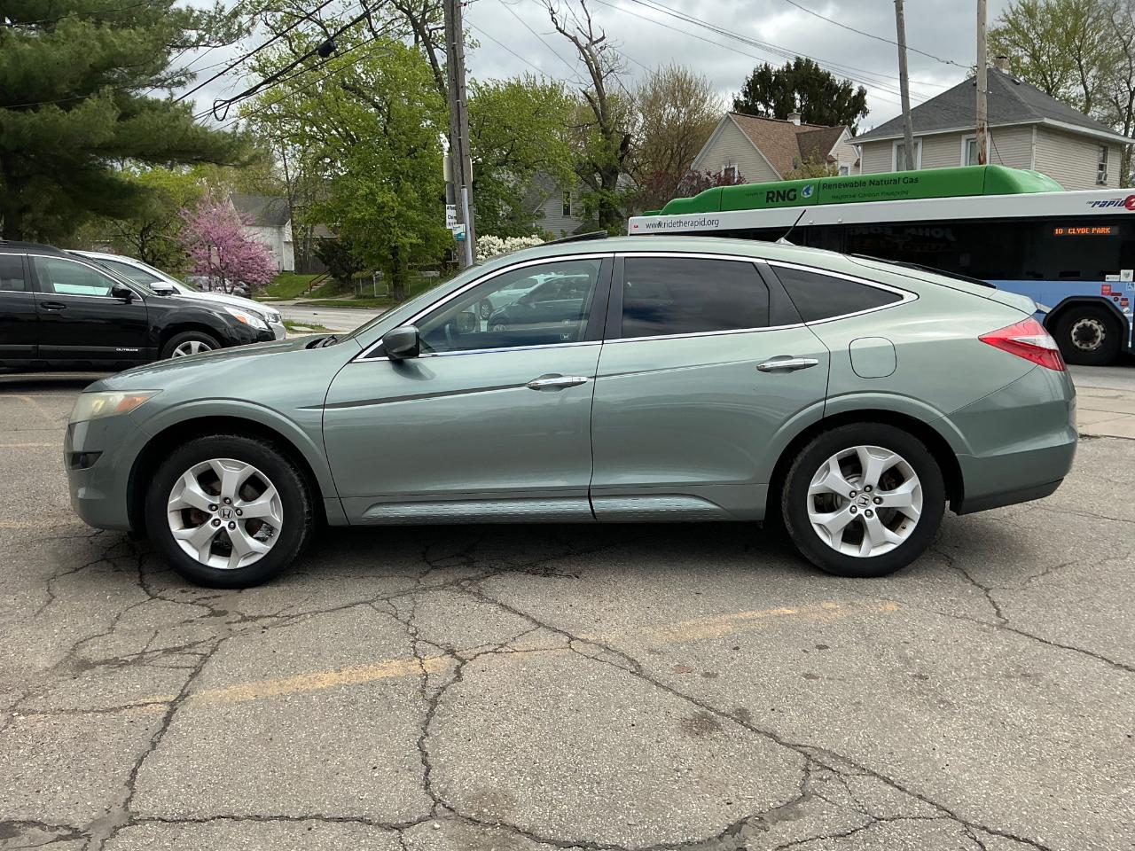 Honda Accord Crosstour EX-L 2WD 5-Spd AT 2010