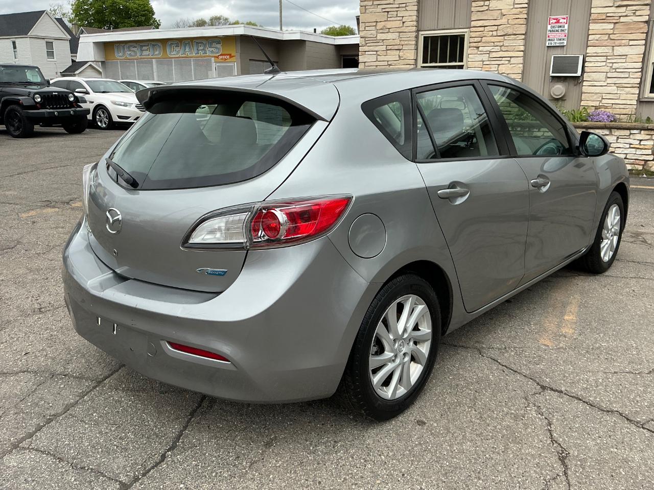 Mazda MAZDA3 I Touring 5-Door 2012
