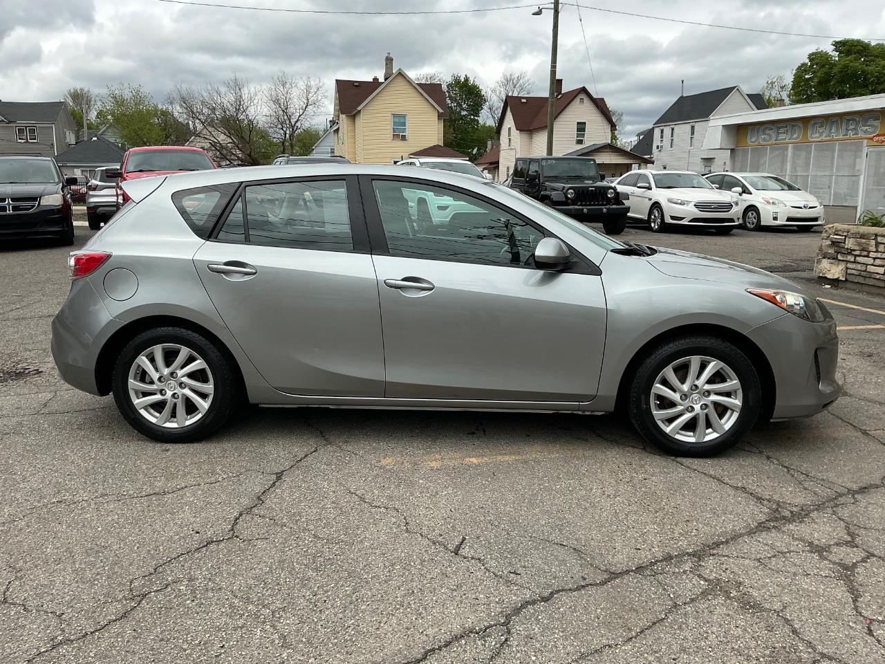 Mazda MAZDA3 I Touring 5-Door 2012