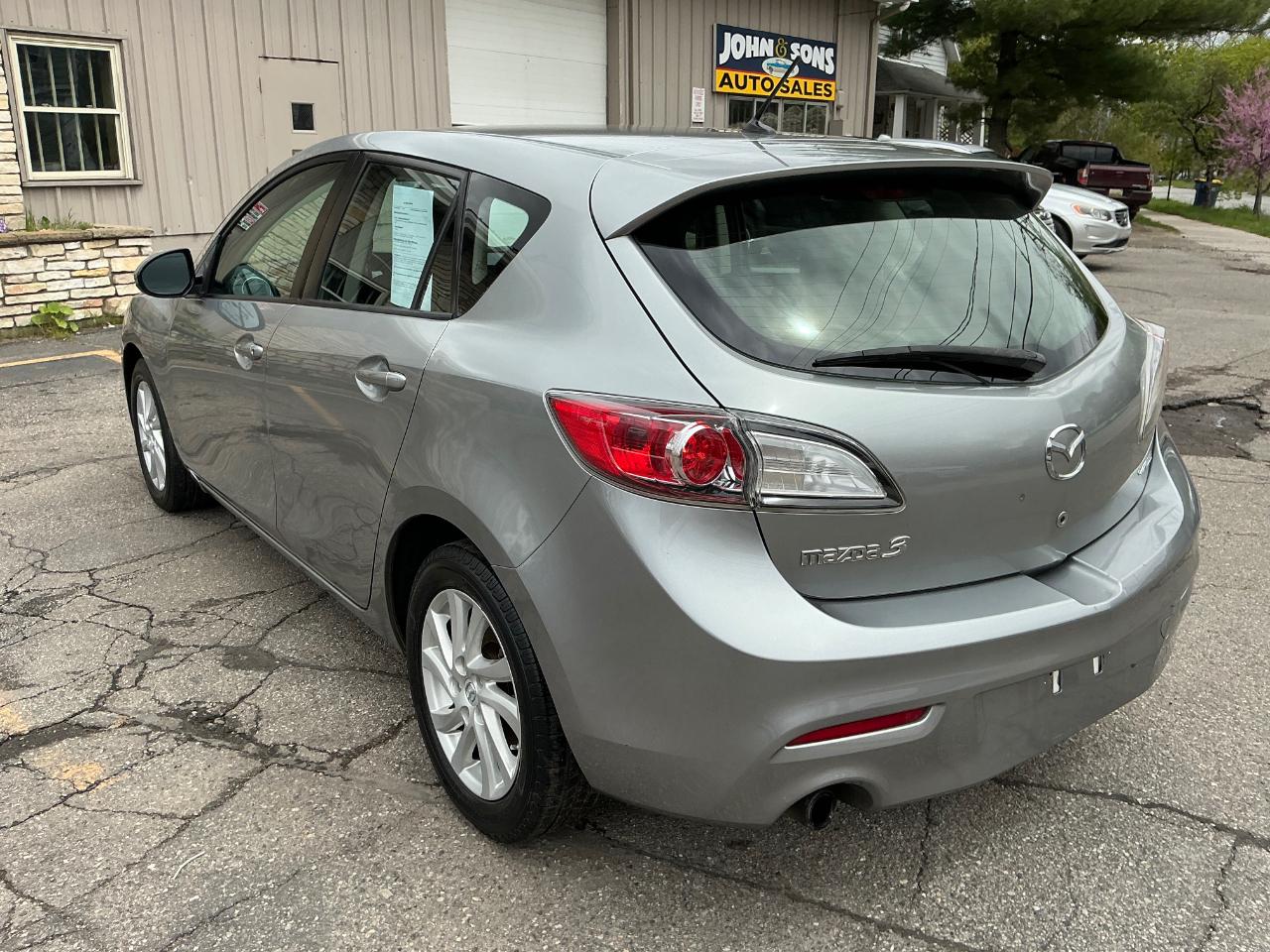 Mazda MAZDA3 I Touring 5-Door 2012