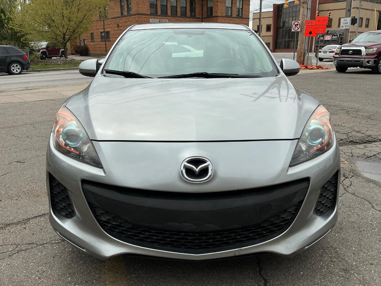 Mazda MAZDA3 I Touring 5-Door 2012