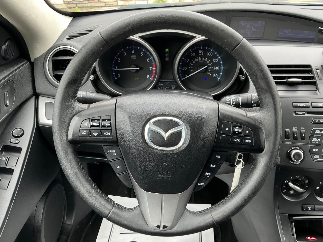Mazda MAZDA3 I Touring 5-Door 2012