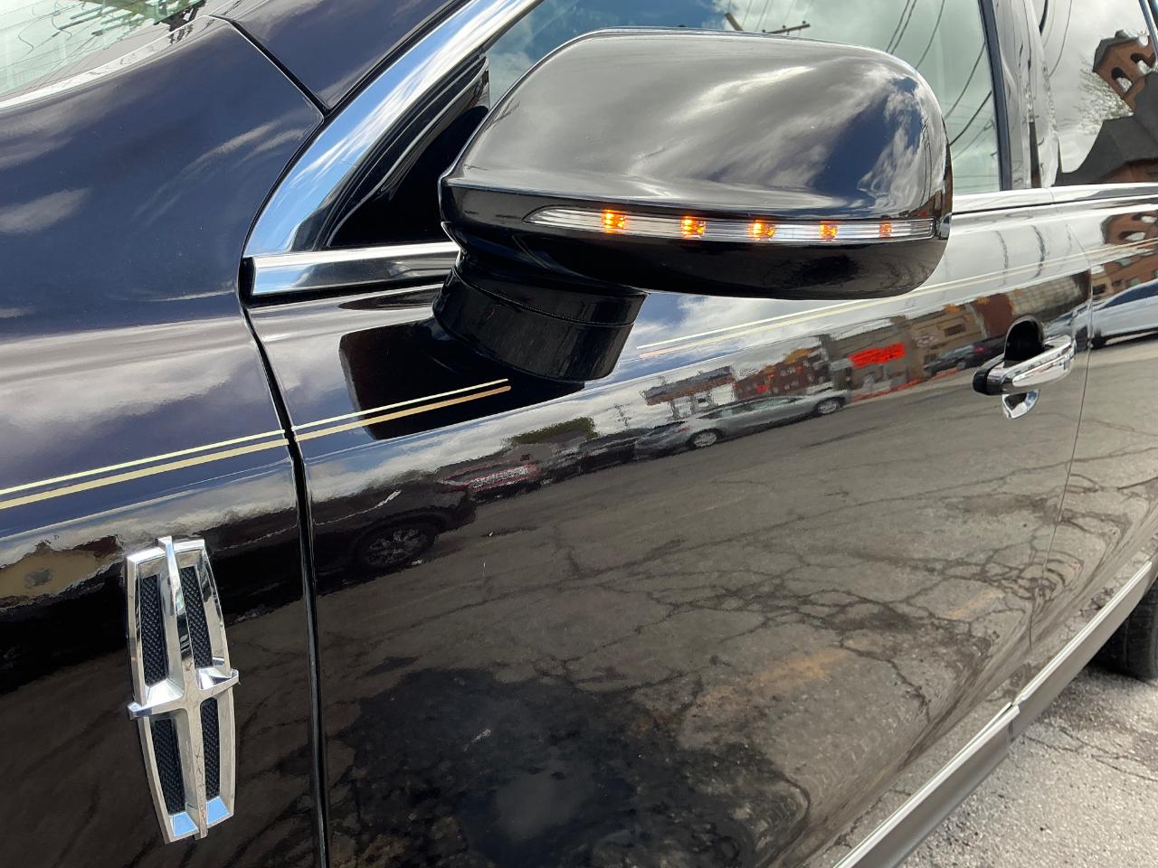 Lincoln MKT 3.5L with EcoBoost AWD 2013