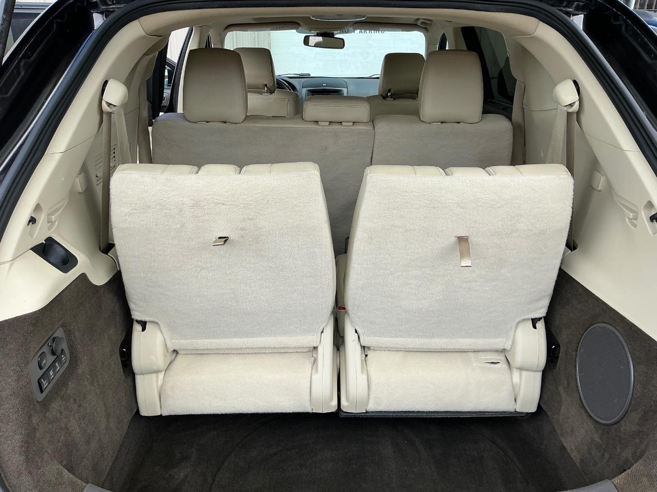 Lincoln MKT 3.5L with EcoBoost AWD 2013