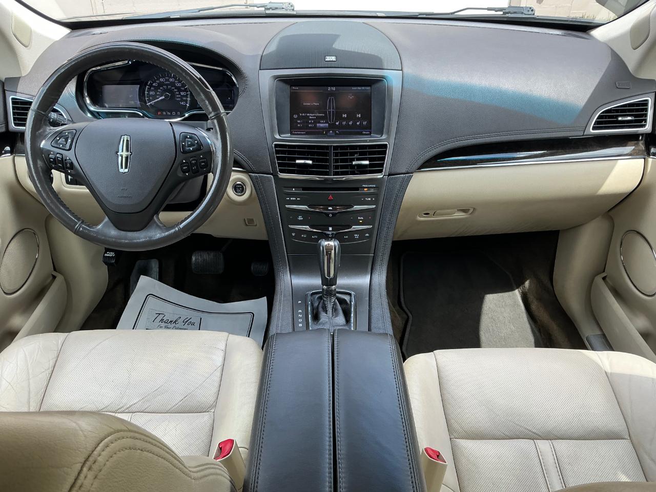 Lincoln MKT 3.5L with EcoBoost AWD 2013