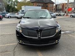 2013 Lincoln MKT 
