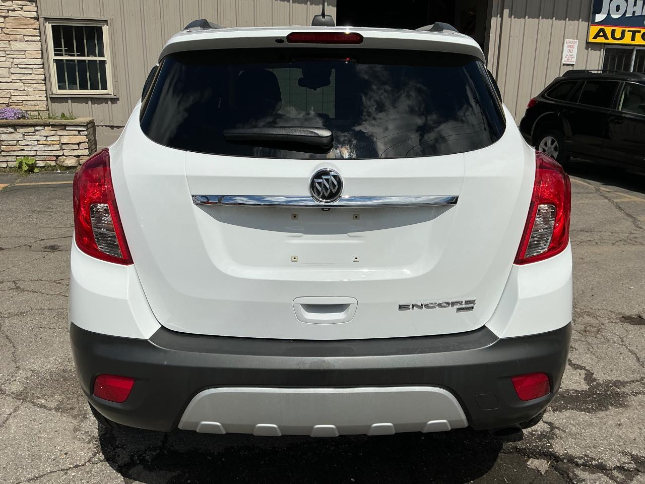 Buick Encore Base AWD 2016