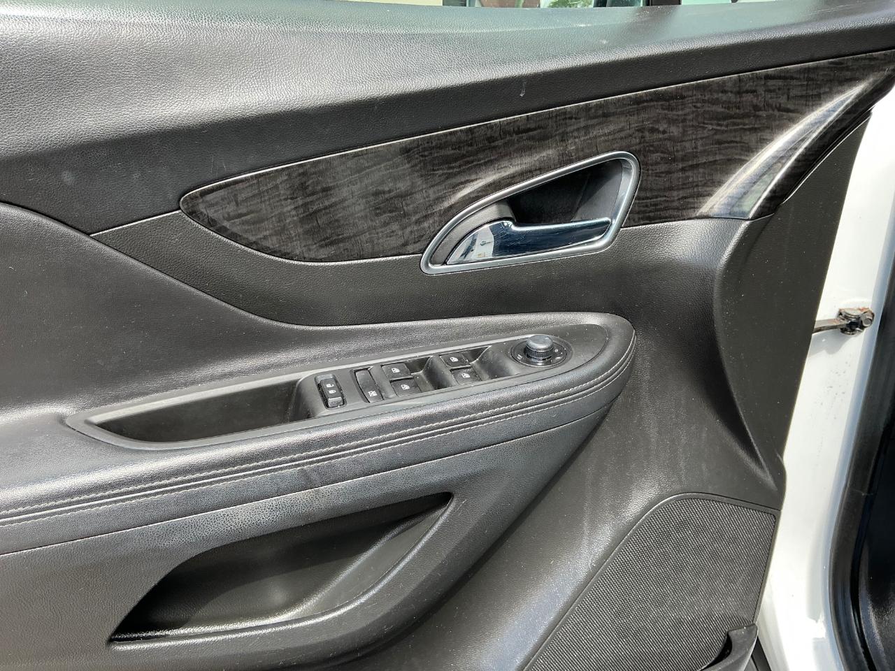 Buick Encore Base AWD 2016