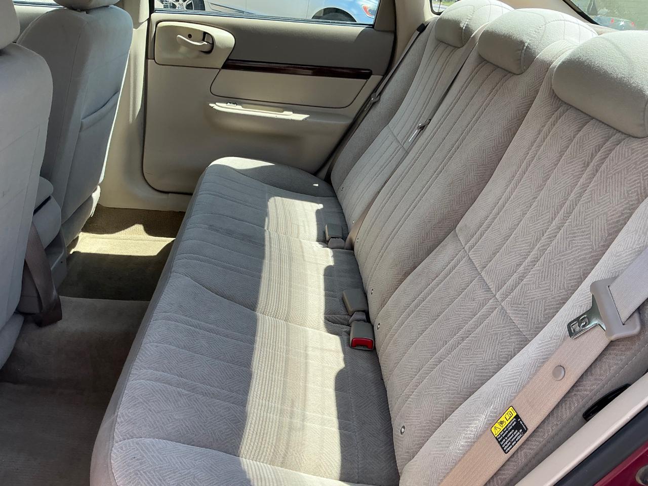 Chevrolet Impala Base 2005