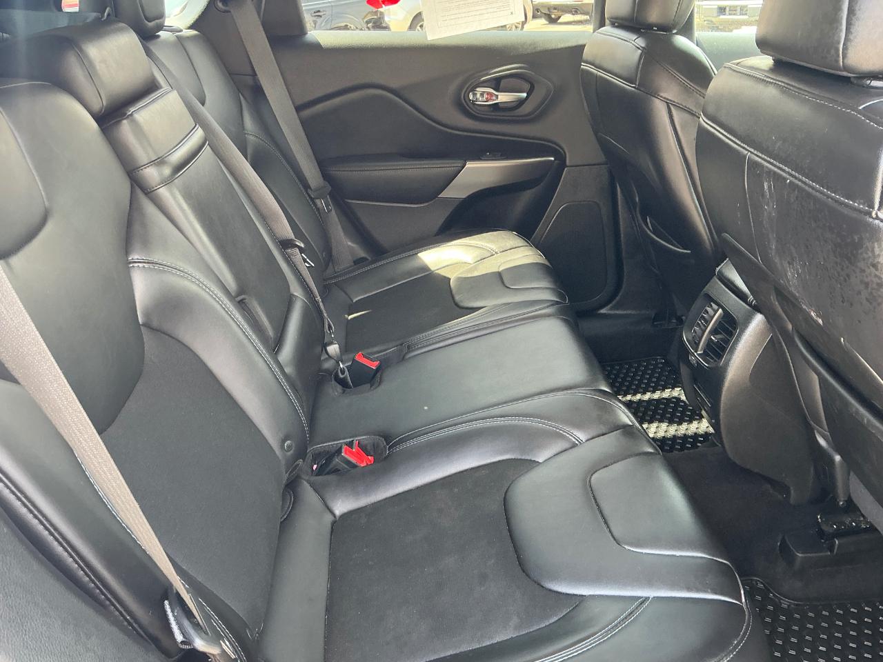Jeep Cherokee Latitude Plus 4WD 2019